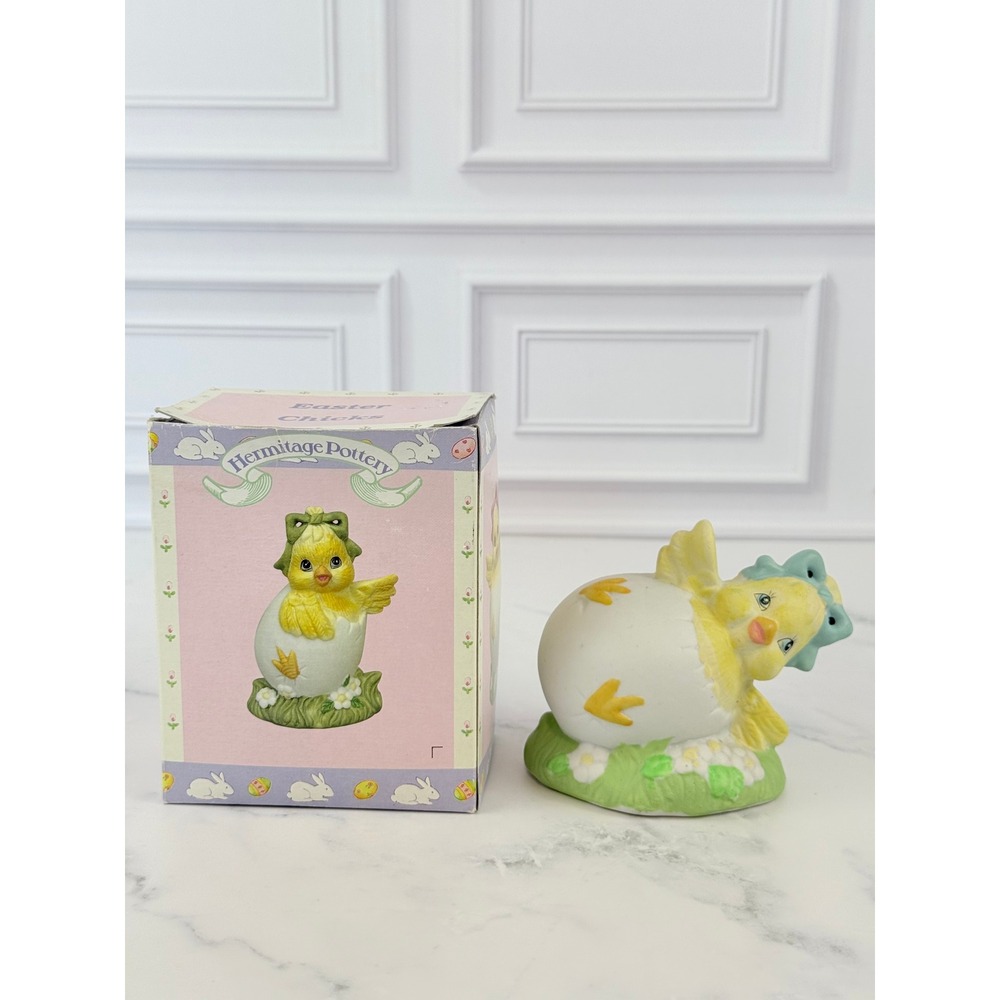 NIB VTG 1994 Hermitage Pottery Laying Baby Chick Figurine 3" Tall